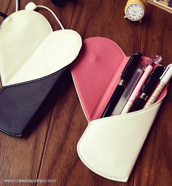 Lovers pencil bags