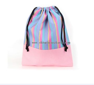 Kosmetiktasche für die Reise