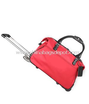 Wheeled duffle bag