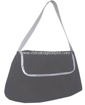 Lady shopping bag