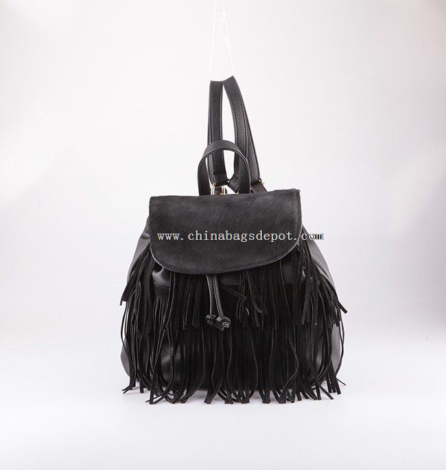 Backpack drawstring with tassel