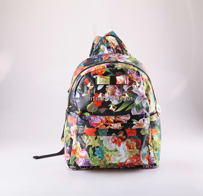 Backpack for teens with comfort design