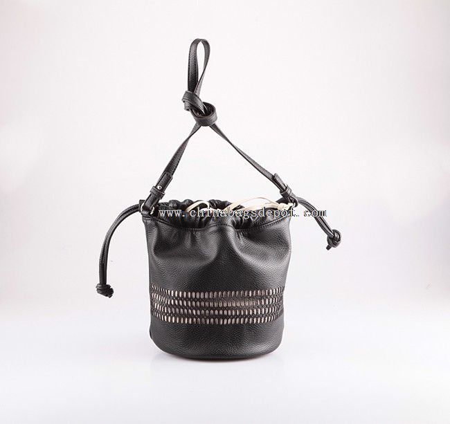 Bucket shaped bag