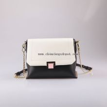 Leather city girl shoulder bag images