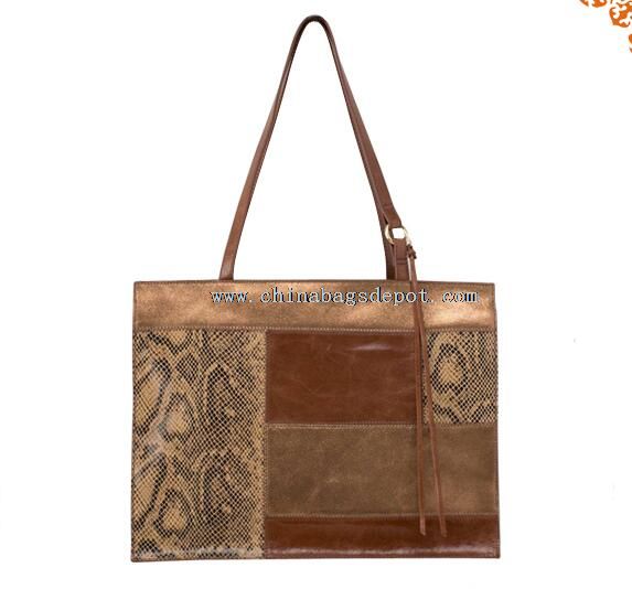 Foldable shopping bag