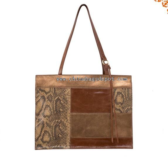 Foldable shopping bag