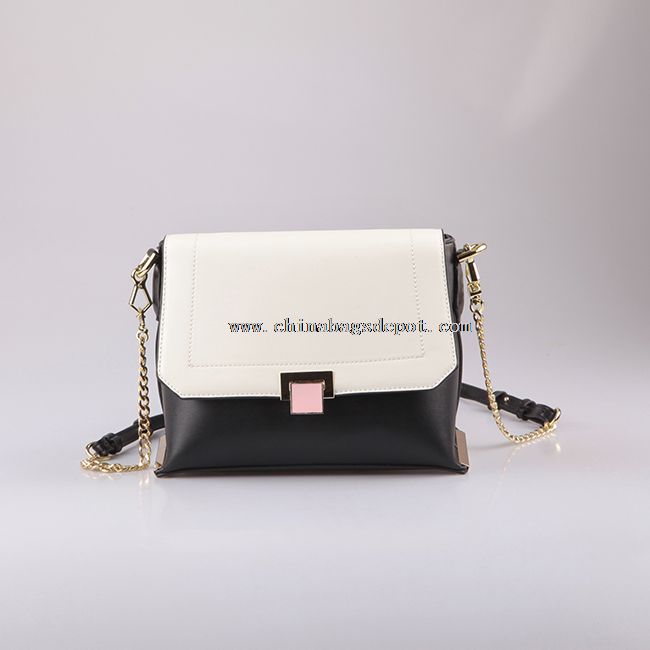 Leather city girl shoulder bag