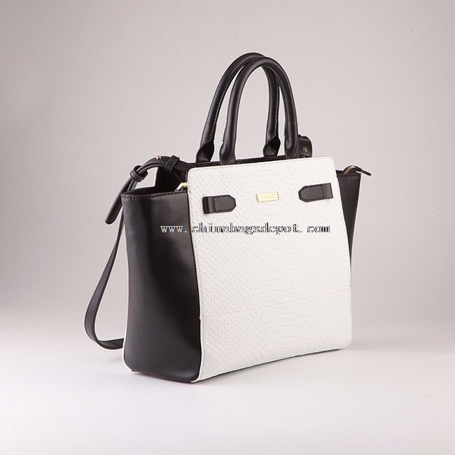 Leather totes bag
