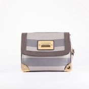 Borsa a mano in pelle images