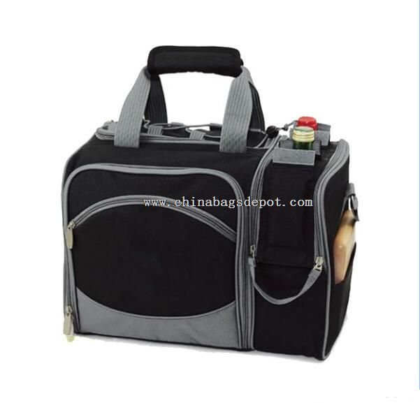 picnic cooler bag with wine bottom compartment