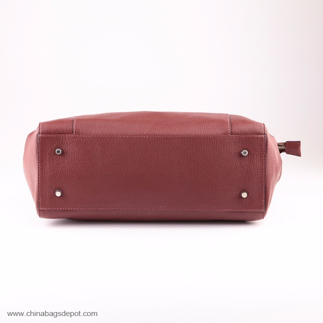 Leather totes bags 