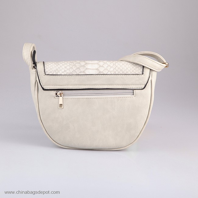 Strap shoulder bag