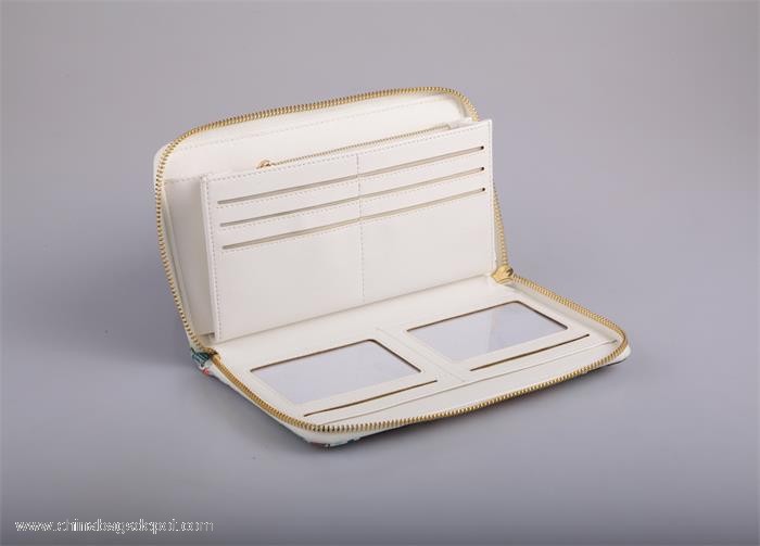 Ladies clutch purse 