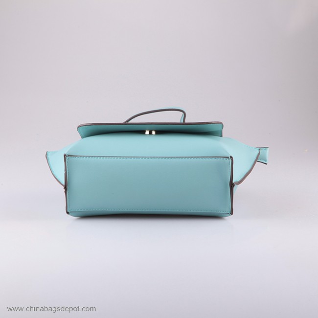 Woman shoulder clutch bag