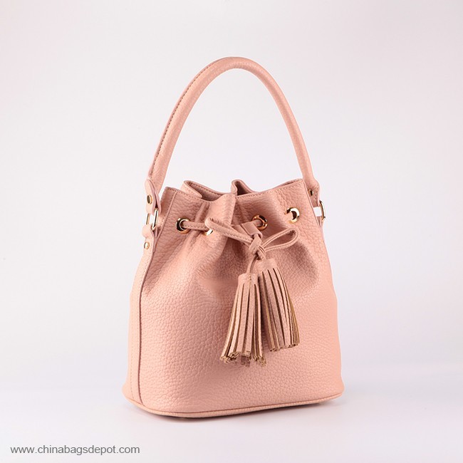 Damen handtasche mit quaste tunnelzug