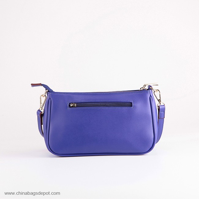 Crossbody handbags in purple