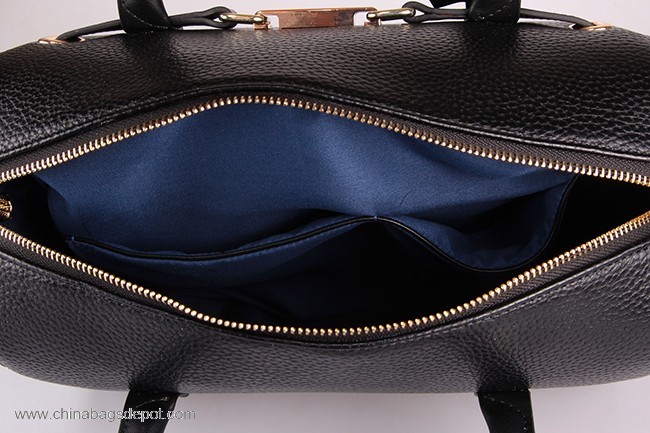 Woman tote handbag 