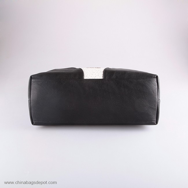 Leather hobo bag