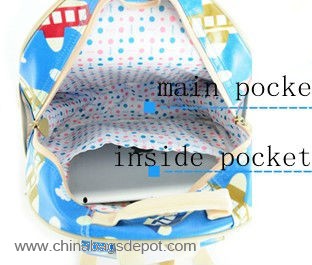  Lovely plane cartoon school bags