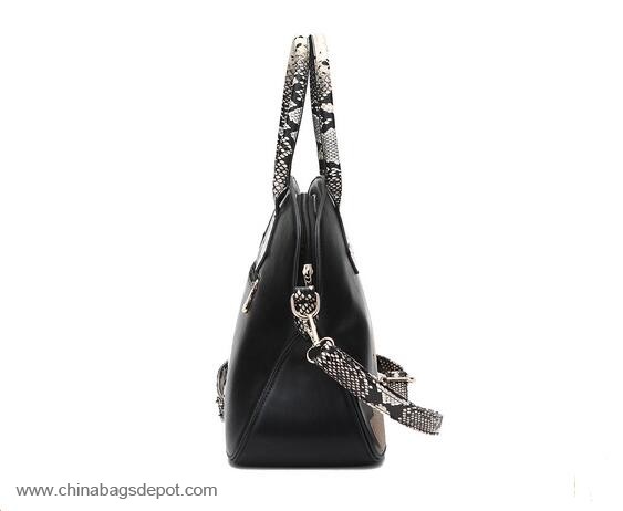 Fashion shoulder bag